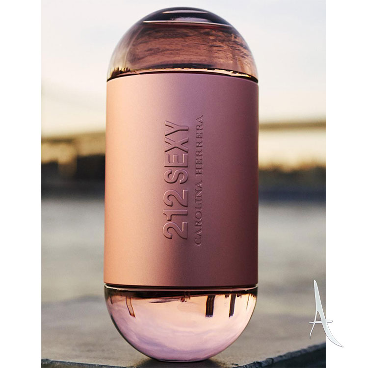 عطر 212 کارولینا هررا زنانه-3